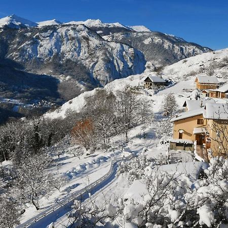 Logement Renove Avec Vue Panoramique La Saussaz المظهر الخارجي الصورة